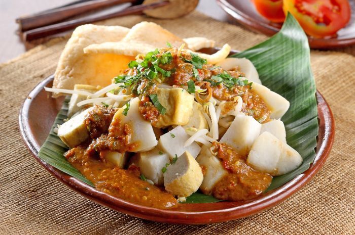 Tahu NG: Santapan Ringan yang Menggigit Hati di Jantung Cilacap